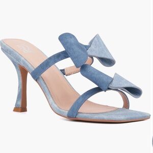 New York and Company Dalia Bow Slide Denim Blue Sandals Women’s Size 10.